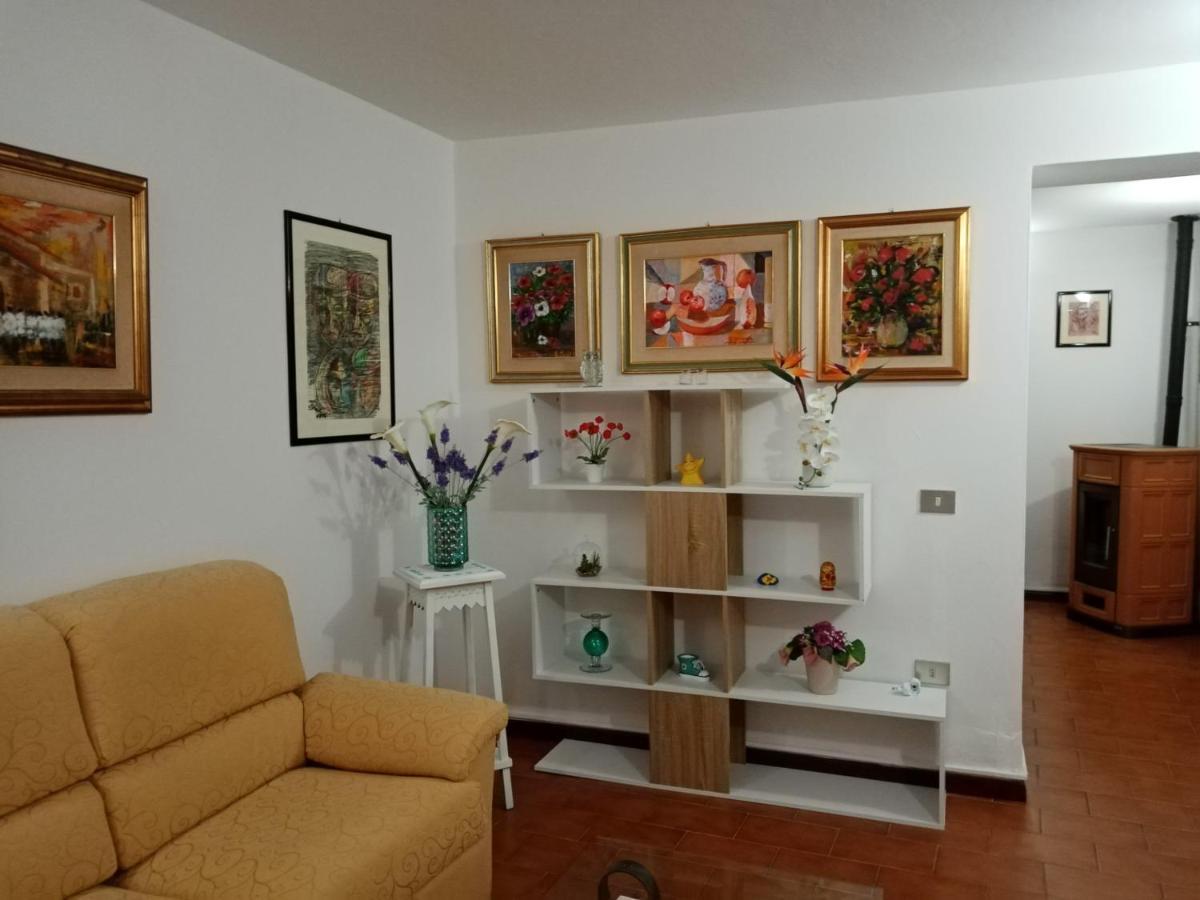 La Casa Di Gaia Villa Càbras Esterno foto